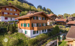 Beautiful Chalet almost at Lake Brienz